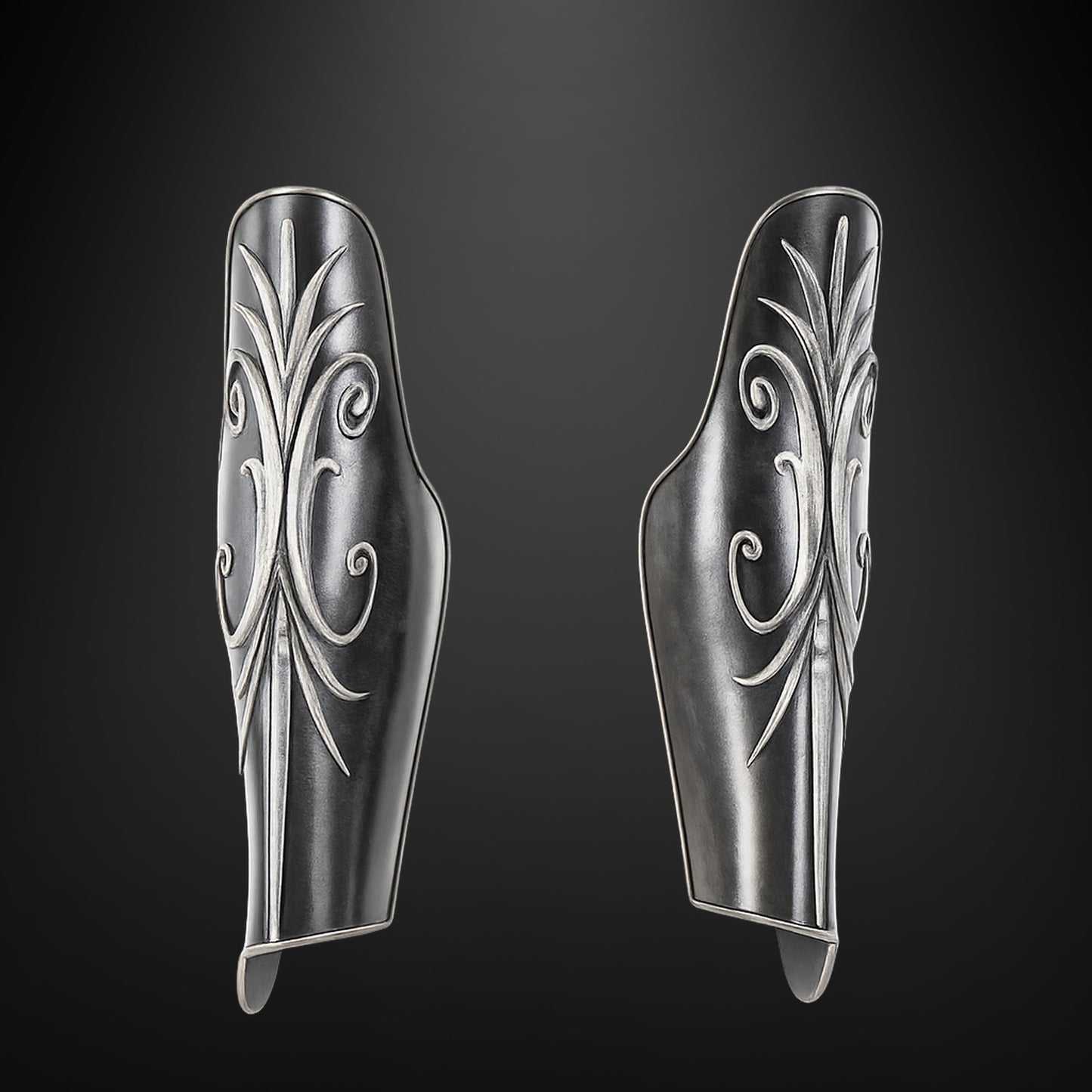 Gladiator: Maximus Decimus Meridius Body Armour - Prop or Replica