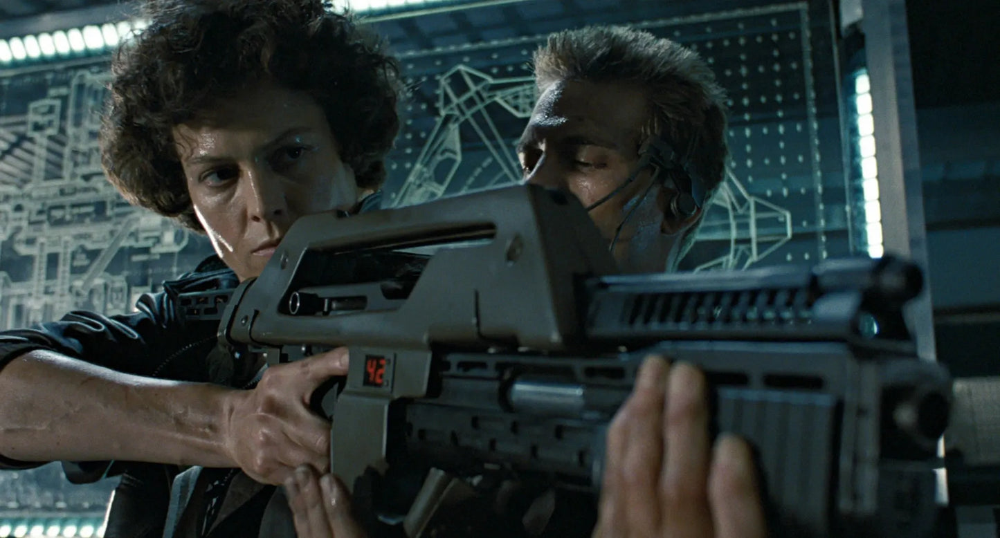 Alien: Pulse Rifle M41A - Prop or Cosplay