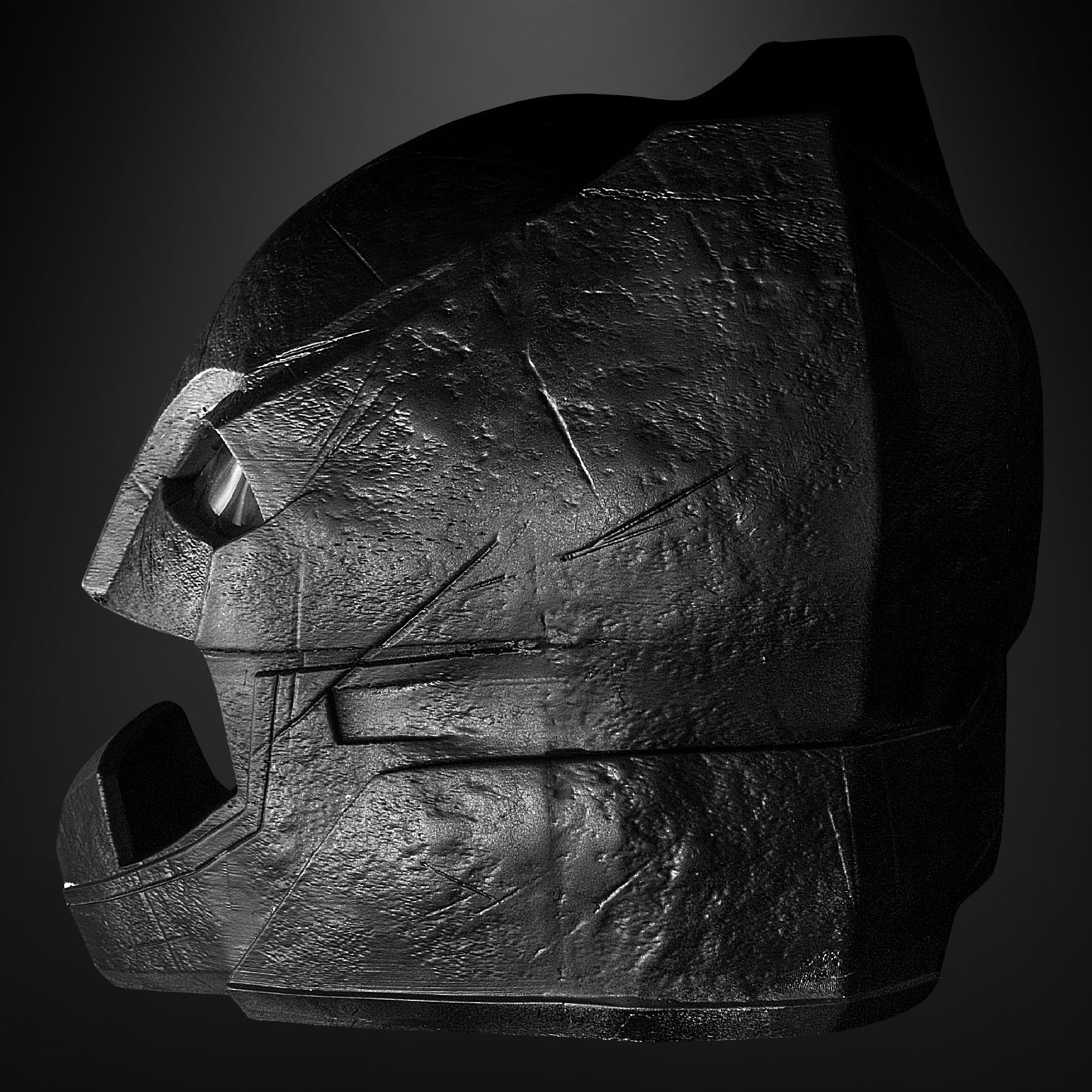 DC Comics: Dawn of Justice Armoured Batman Helmet - Prop or Replica